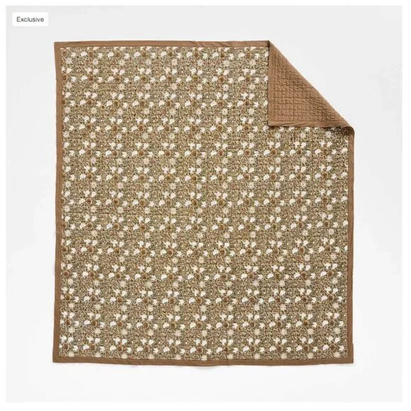 NWT Crate & Barrell Quilt - Picture 2 of 4